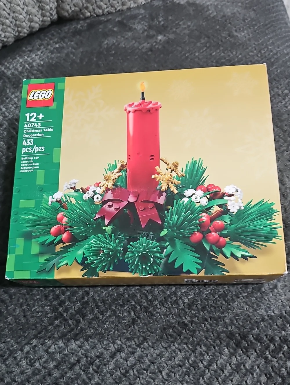 LEGO Holiday Candle Centerpiece in Red and Green